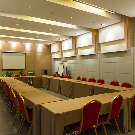 Jingjiang Inn Select Shanghai New Hongqiao Exterior foto